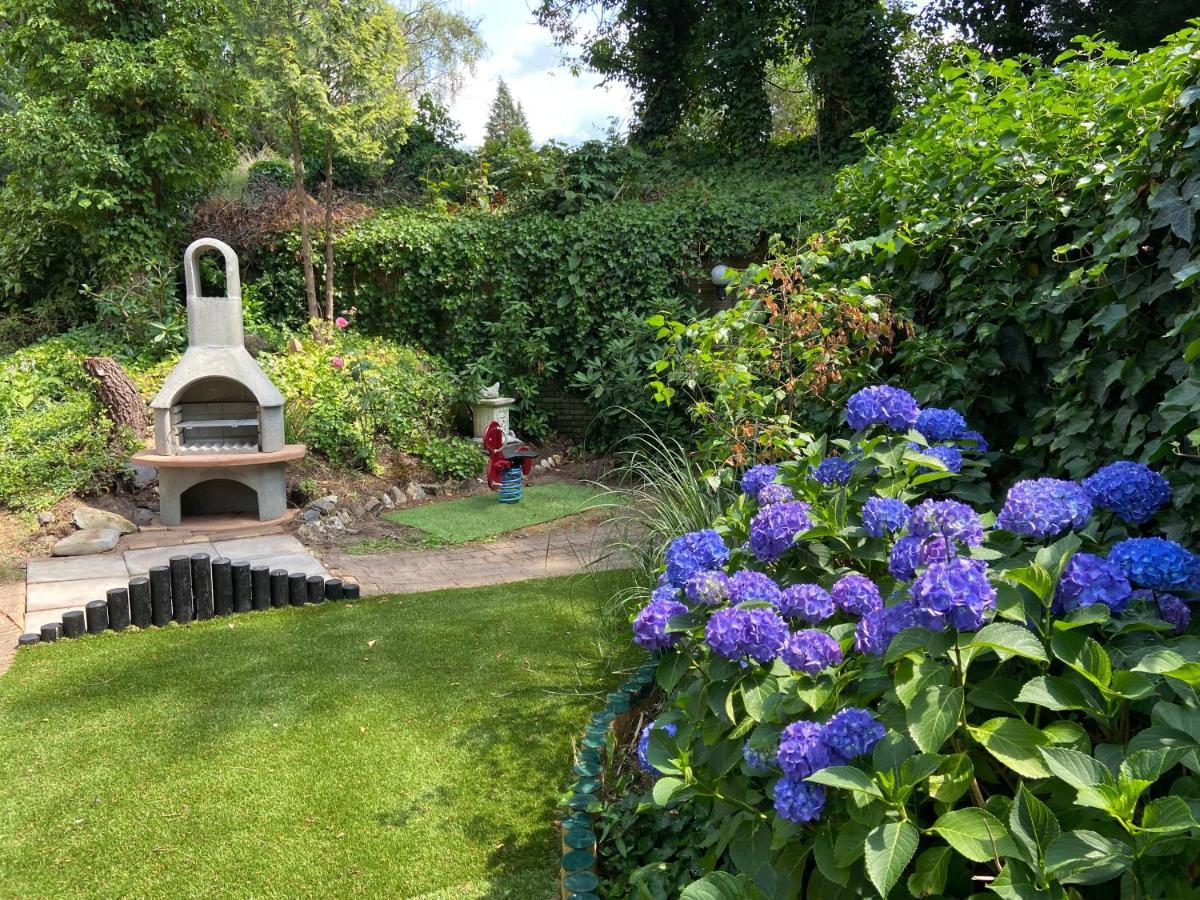 Bosboerderij De Goudsberg Met Hottub In Tuin Villa Lunteren Bagian luar foto