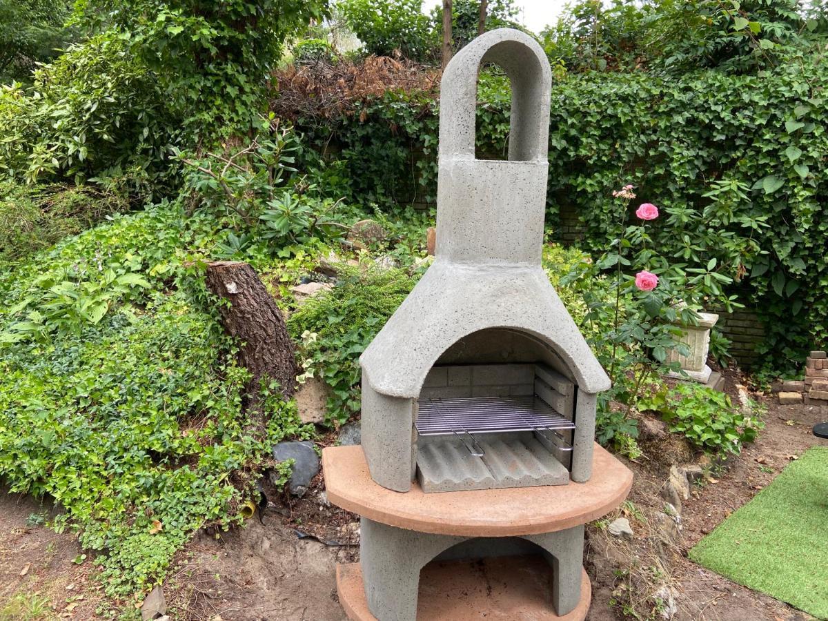 Bosboerderij De Goudsberg Met Hottub In Tuin Villa Lunteren Bagian luar foto